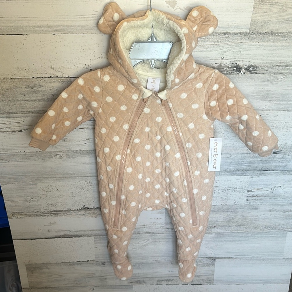 Baby Full Body Winter Suit Size 9 Months NEW